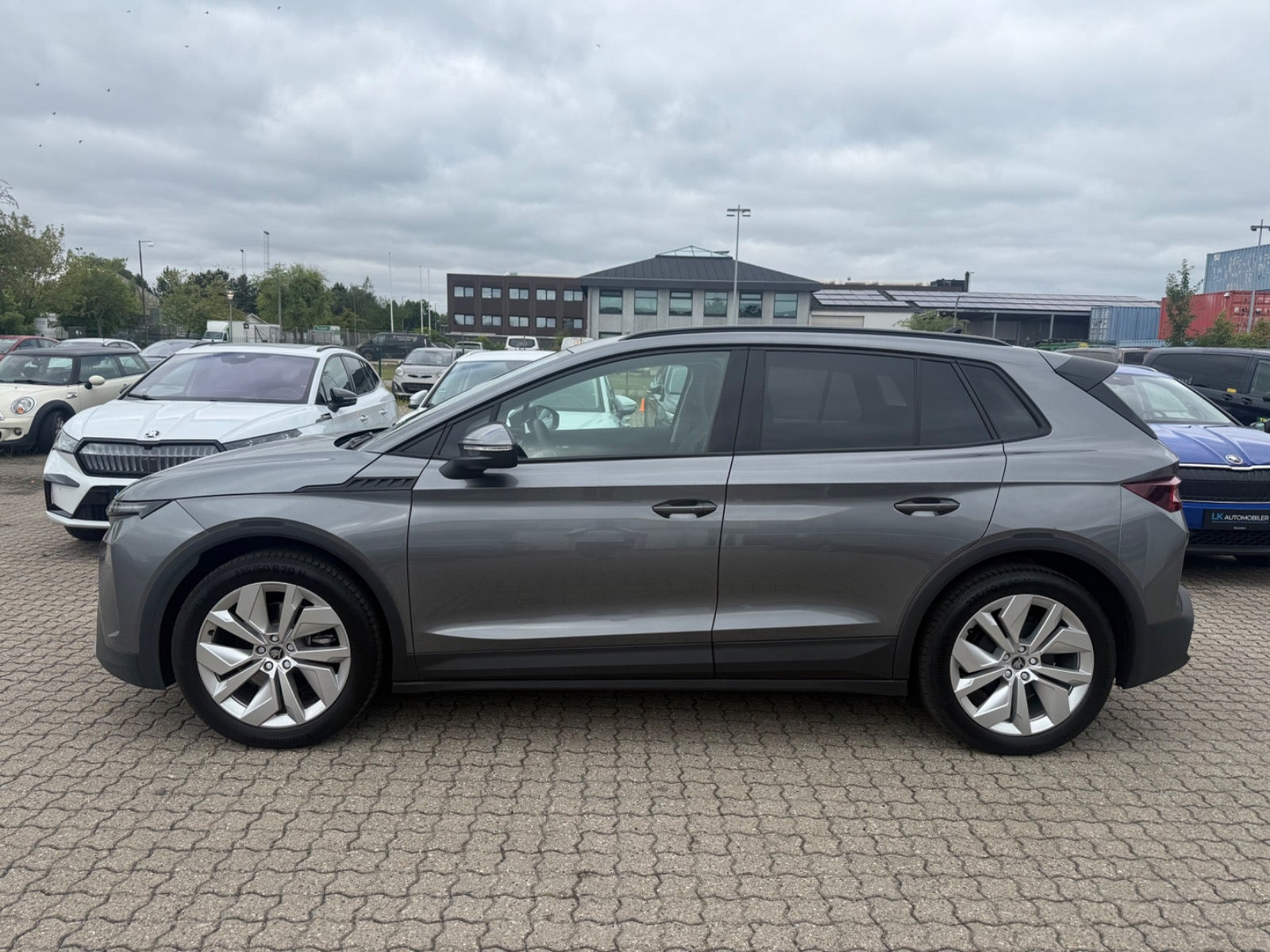 Grå Skoda Elroq fra 2026