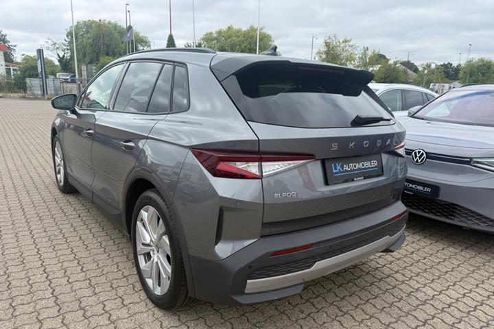 Grå Skoda Elroq fra 2026