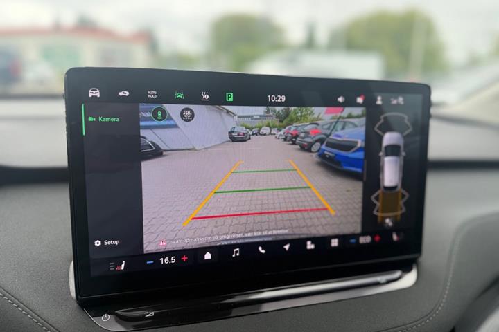 Grå Skoda Elroq fra 2026