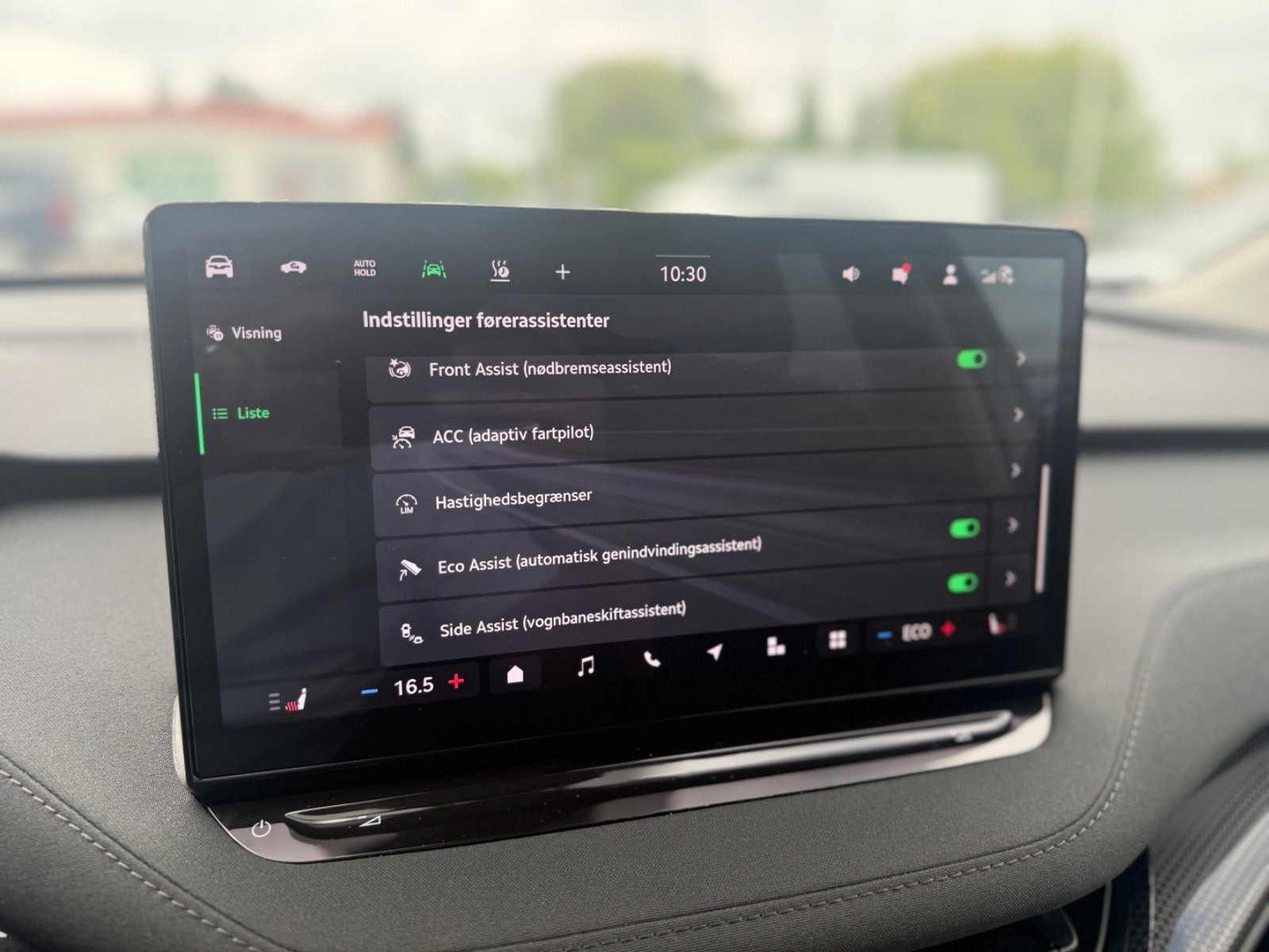 Grå Skoda Elroq fra 2026