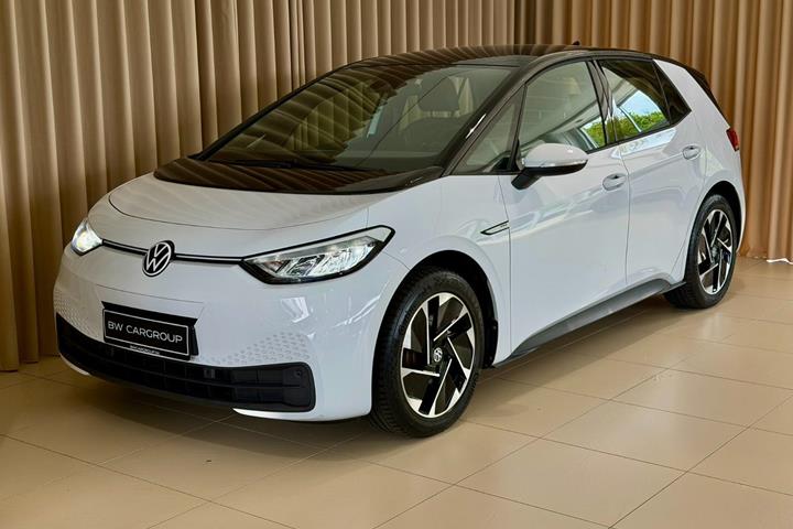 Hvid VW ID.3 fra 2023