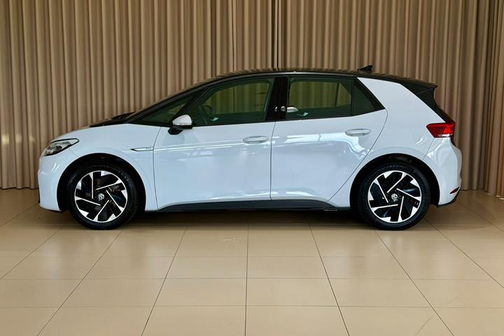 Hvid VW ID.3 fra 2023