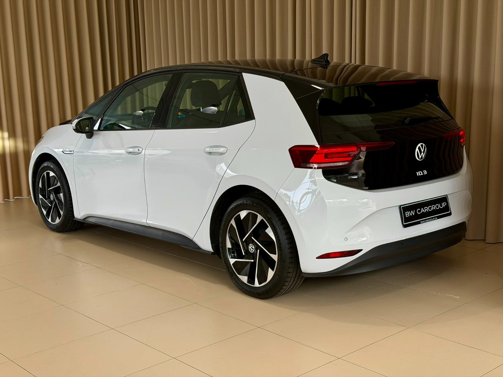 Hvid VW ID.3 fra 2023