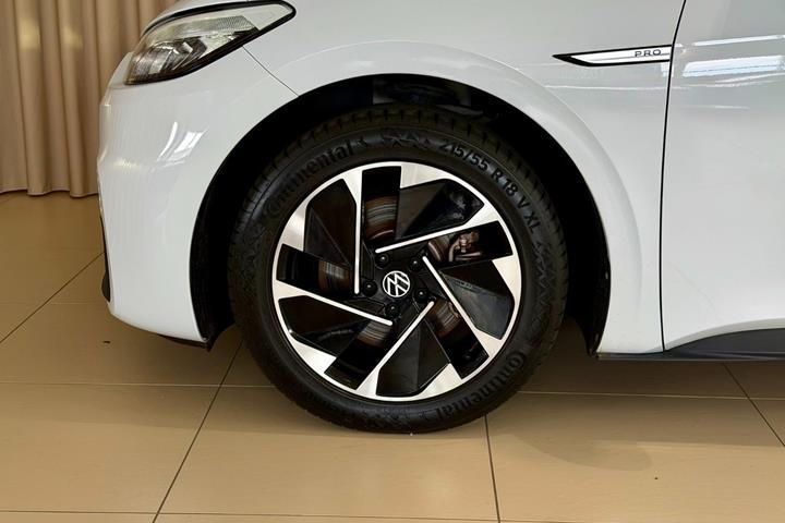 Hvid VW ID.3 fra 2023