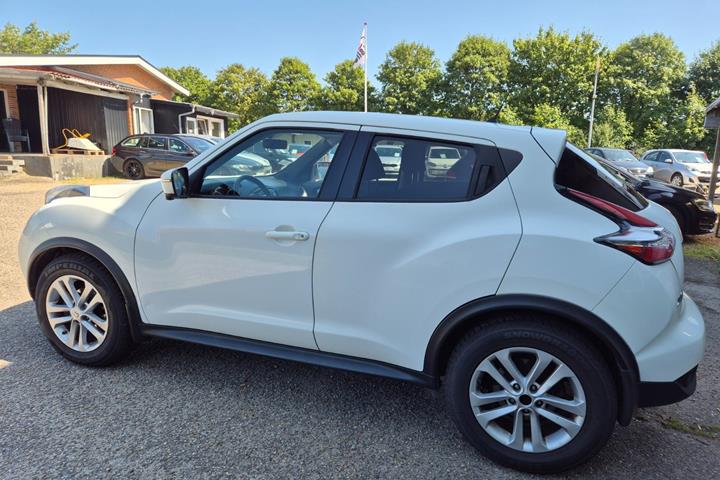 Grøn Nissan Juke fra 2014