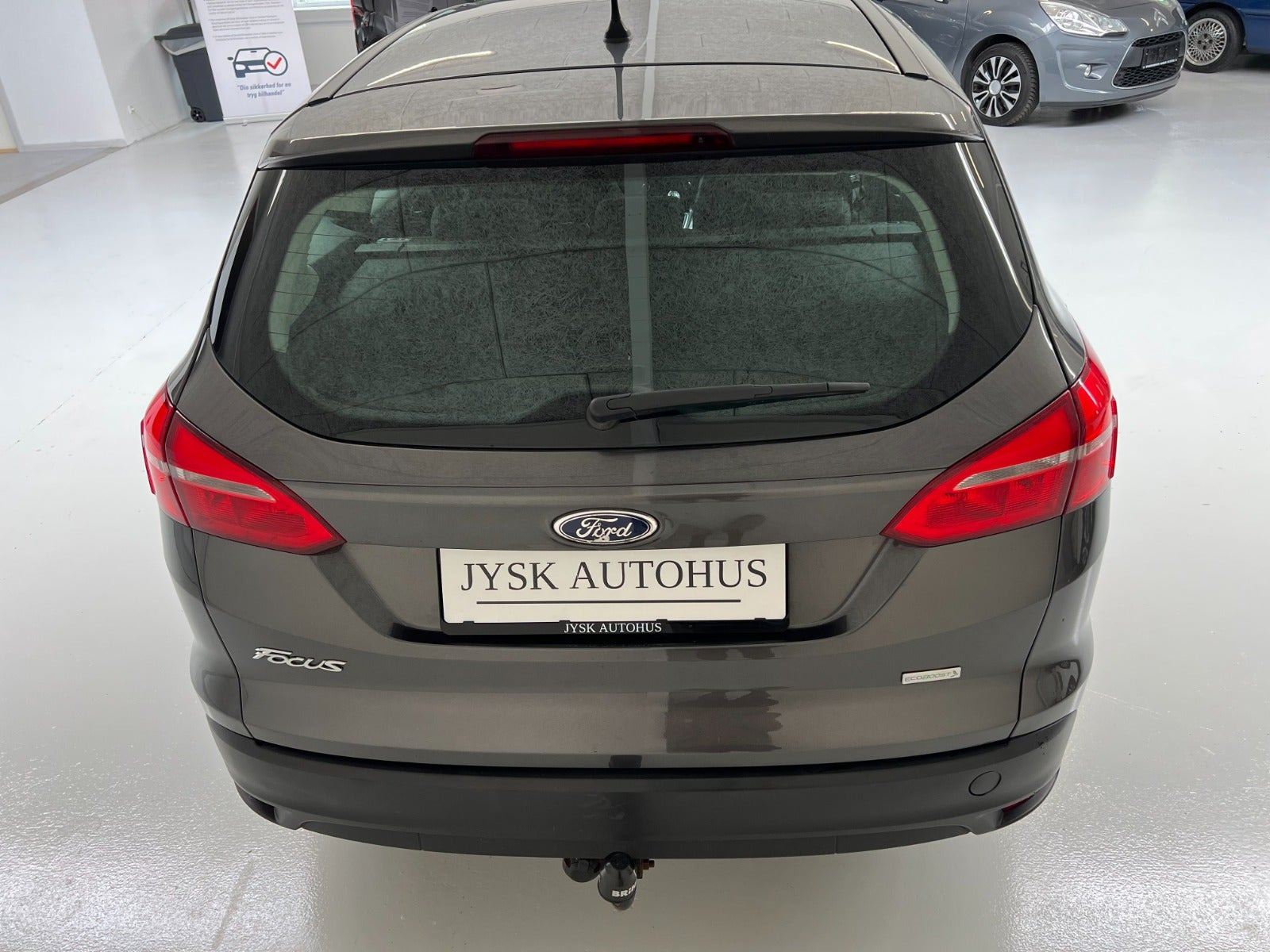 Grå Ford Focus fra 2015
