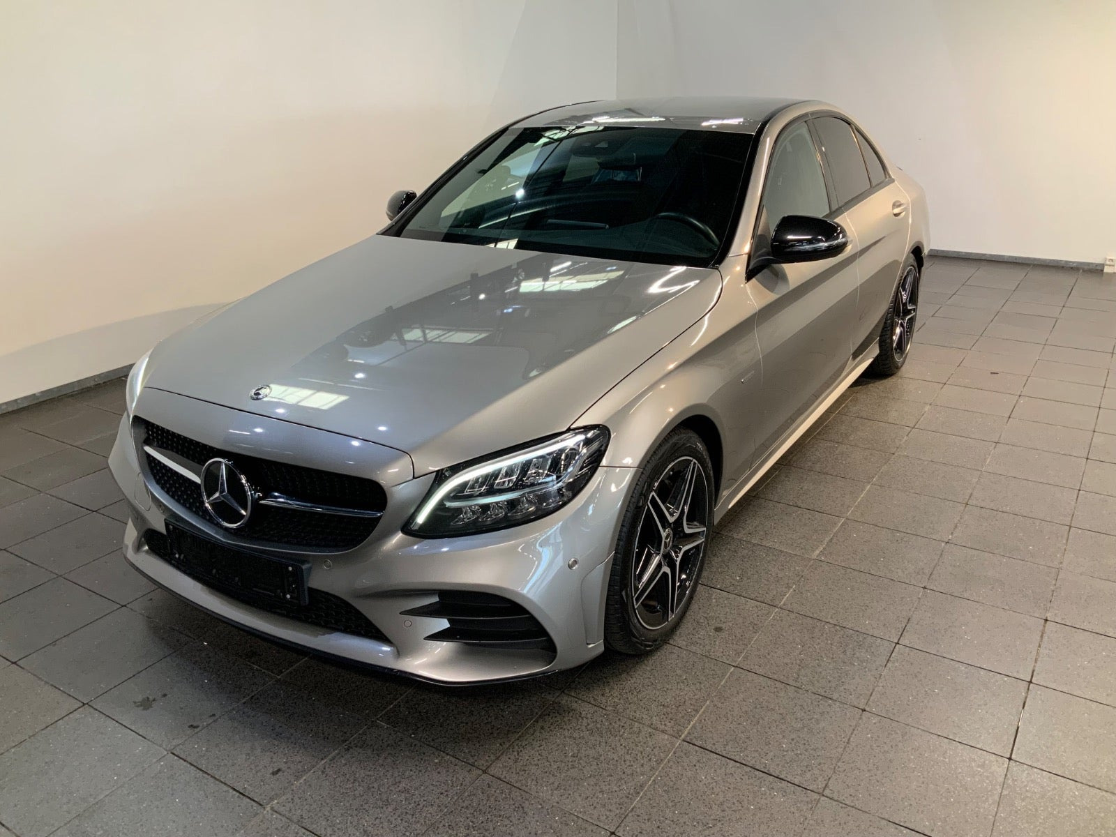 Mercedes C220 d 2,0 AMG Line Night Edition aut.