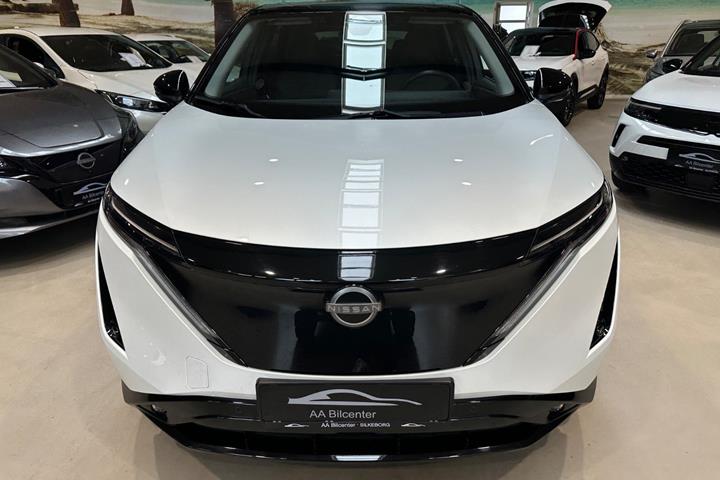 Hvid Nissan Ariya fra 2024