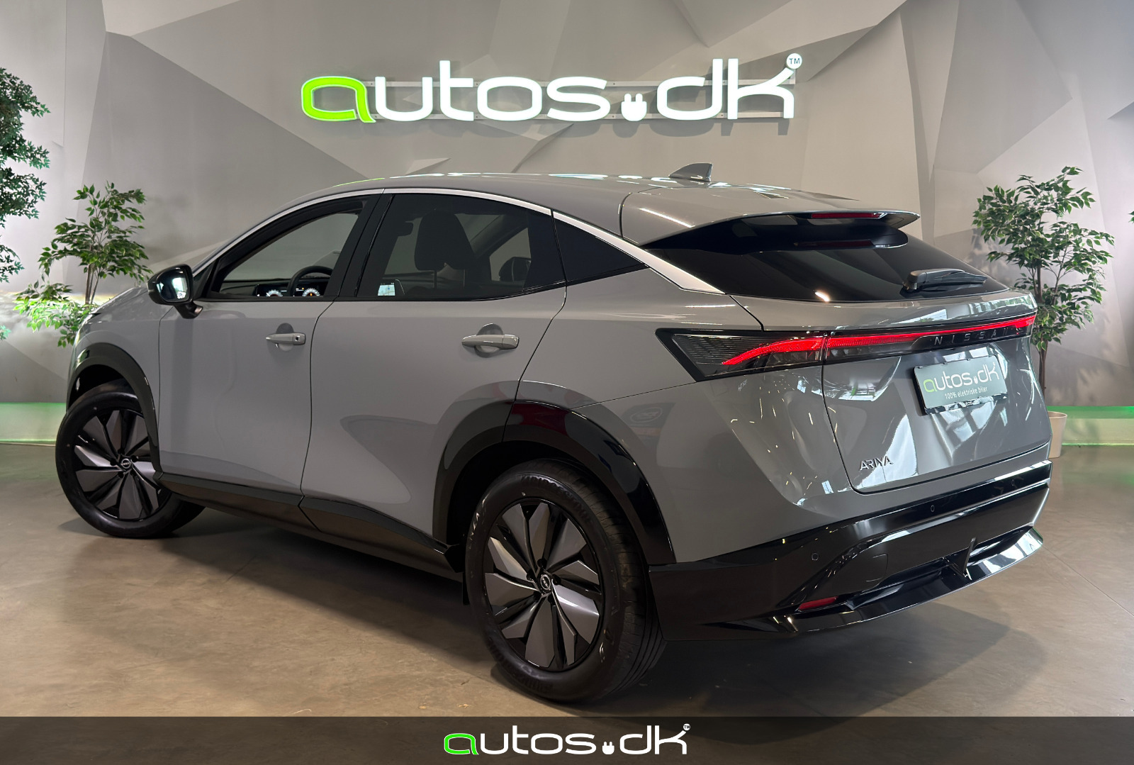 Grå Nissan Ariya fra 2026