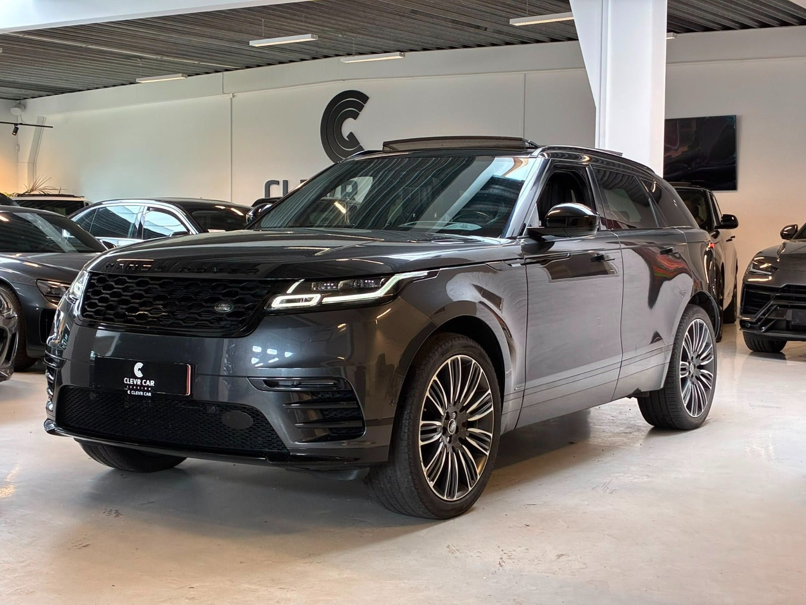 Land Rover Range Rover Velar 3,0 D300 R-Dynamic HSE aut.