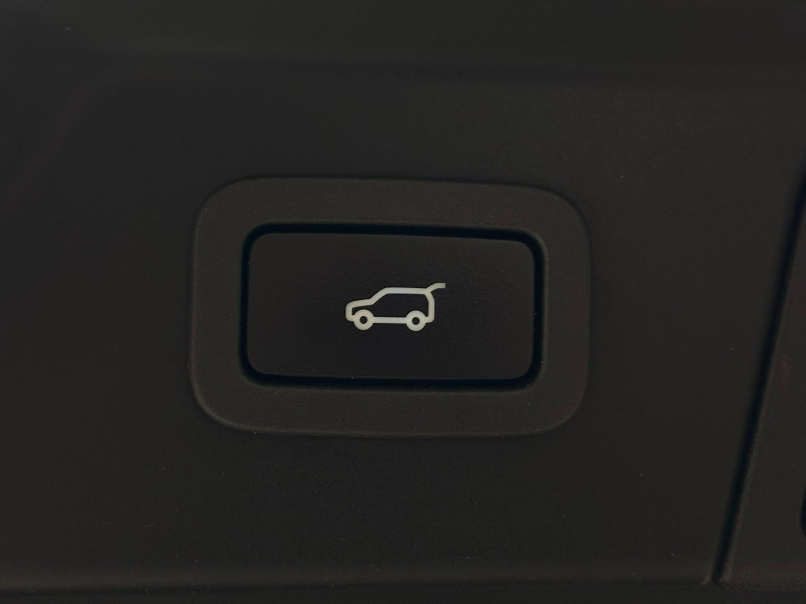 Grå Land Rover Range Rover Velar fra 2018