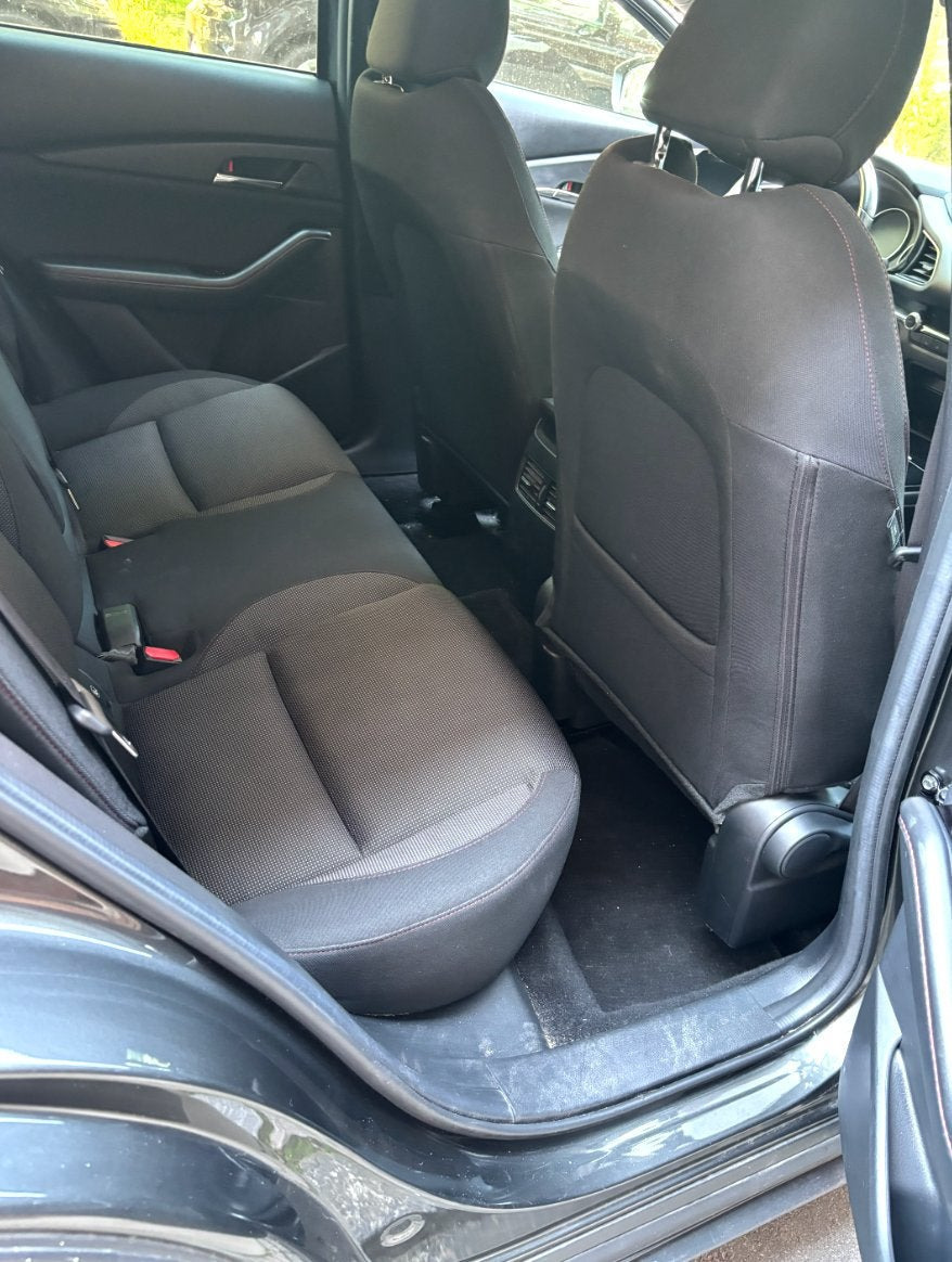 Grå Mazda CX-30 fra 2022