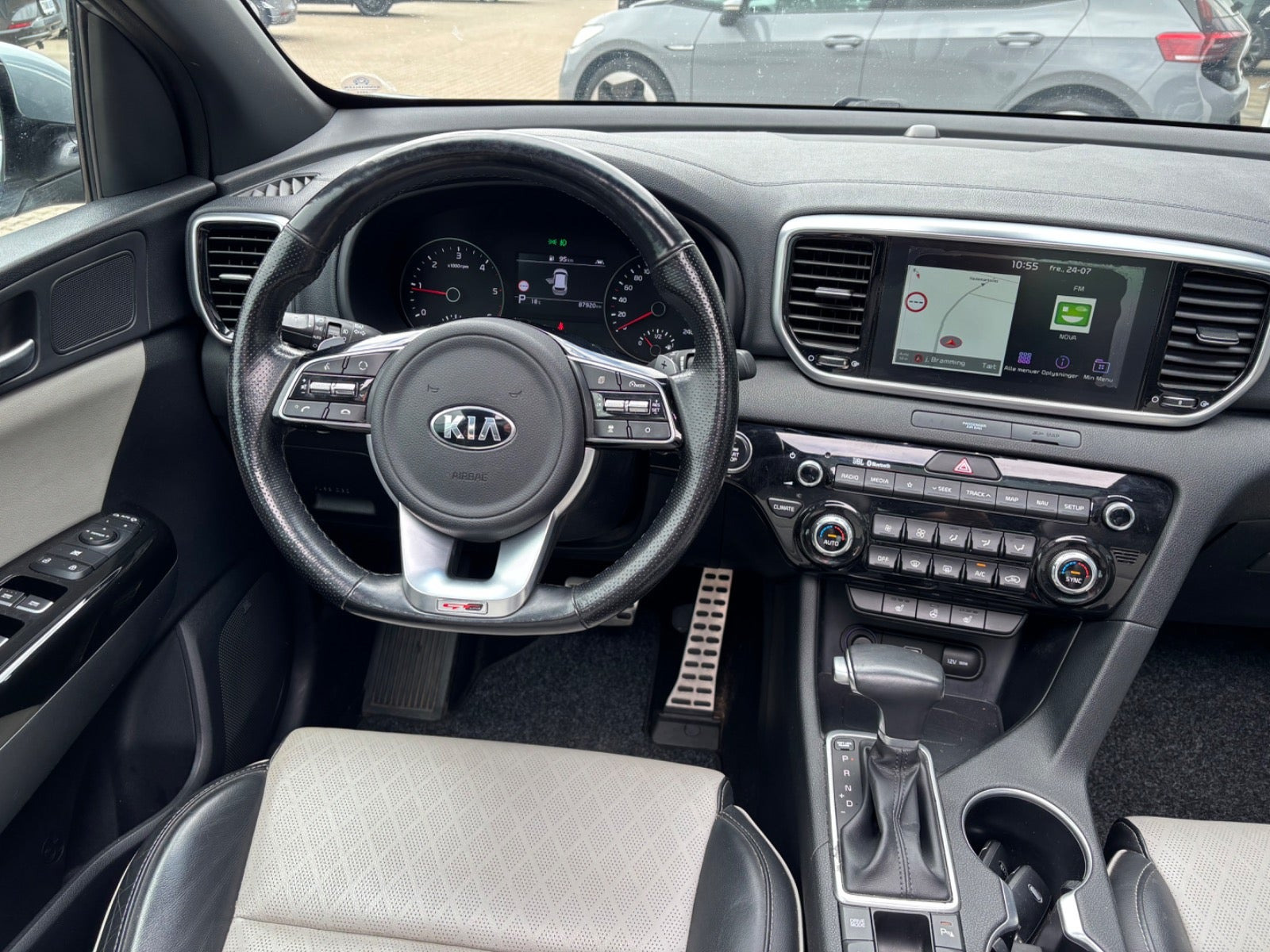 Blå Kia Sportage fra 2019