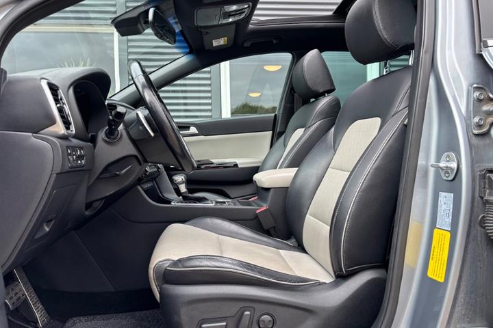 Blå Kia Sportage fra 2019