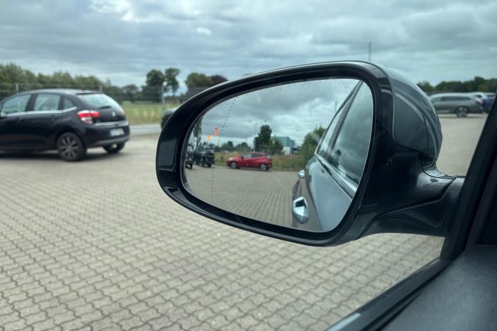 Blå Kia Sportage fra 2019