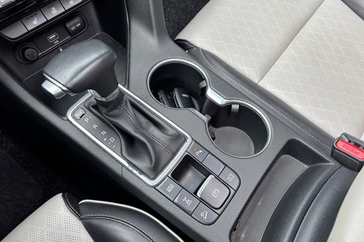 Blå Kia Sportage fra 2019