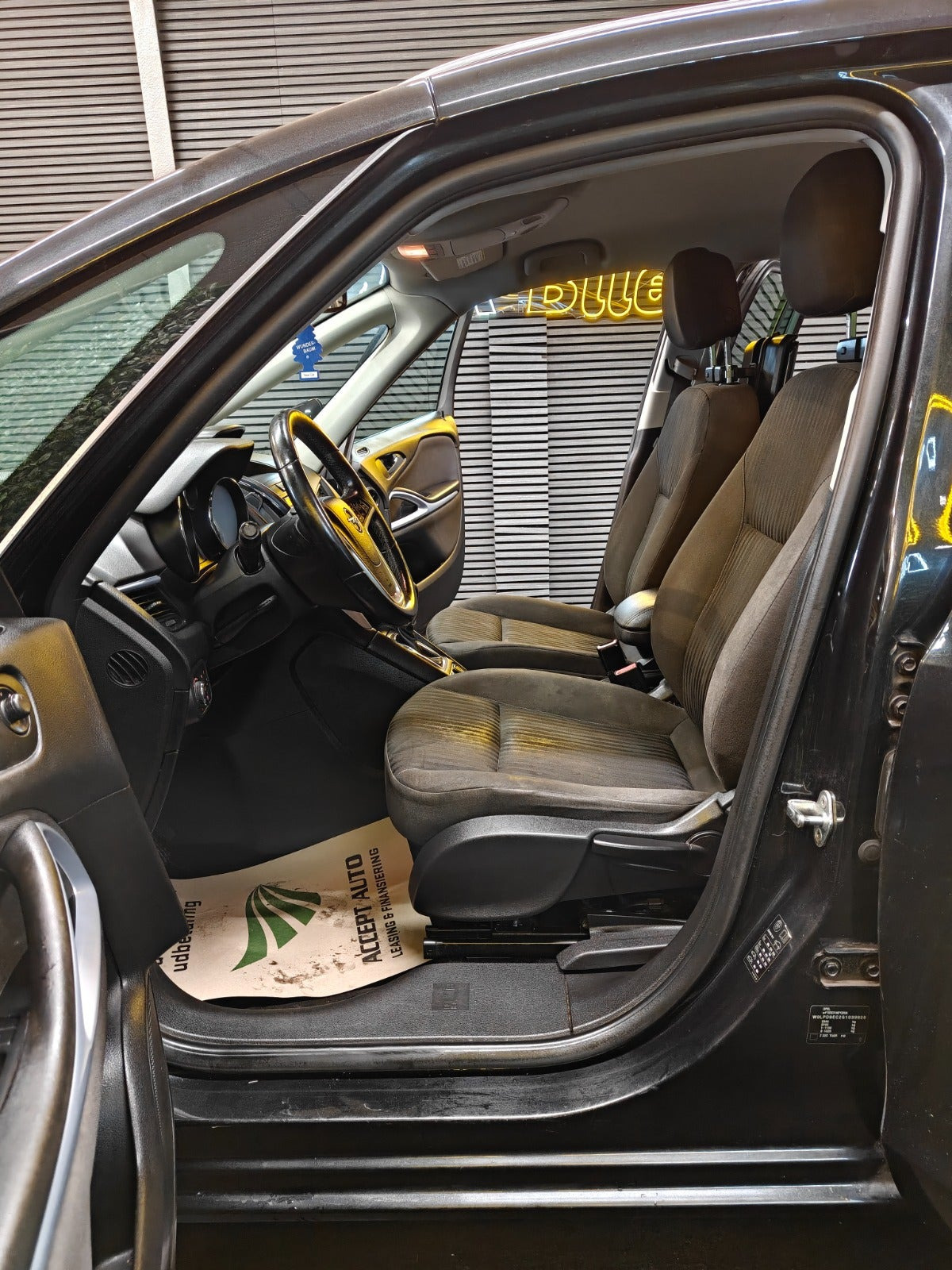 undefined Opel Zafira Tourer fra 2016