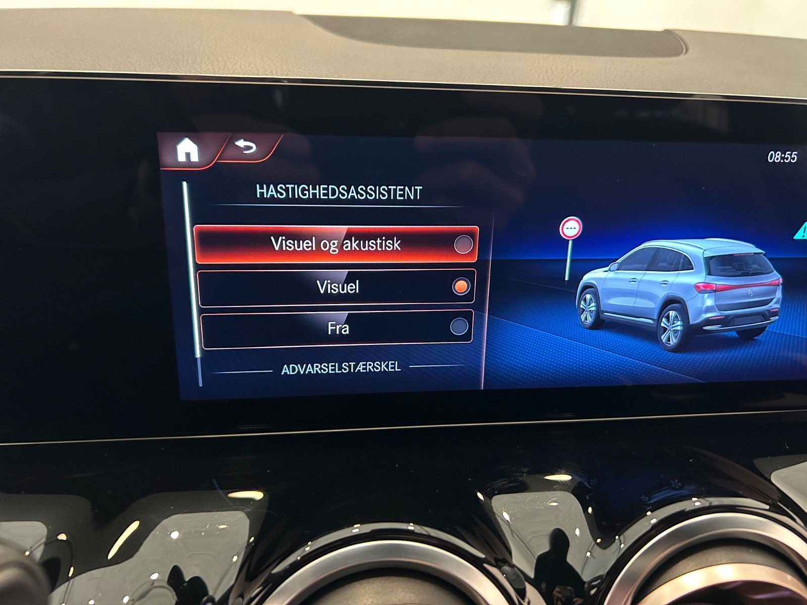 Hvid Mercedes EQA250 fra 2022