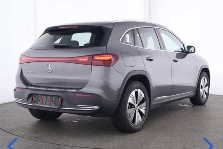 Grå Mercedes EQA250+ fra 2026