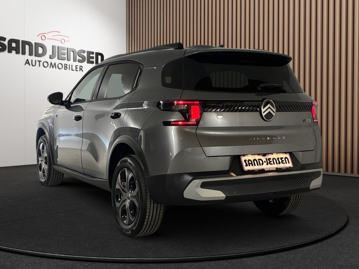 Grå Citroën e-C3 Aircross fra 2026