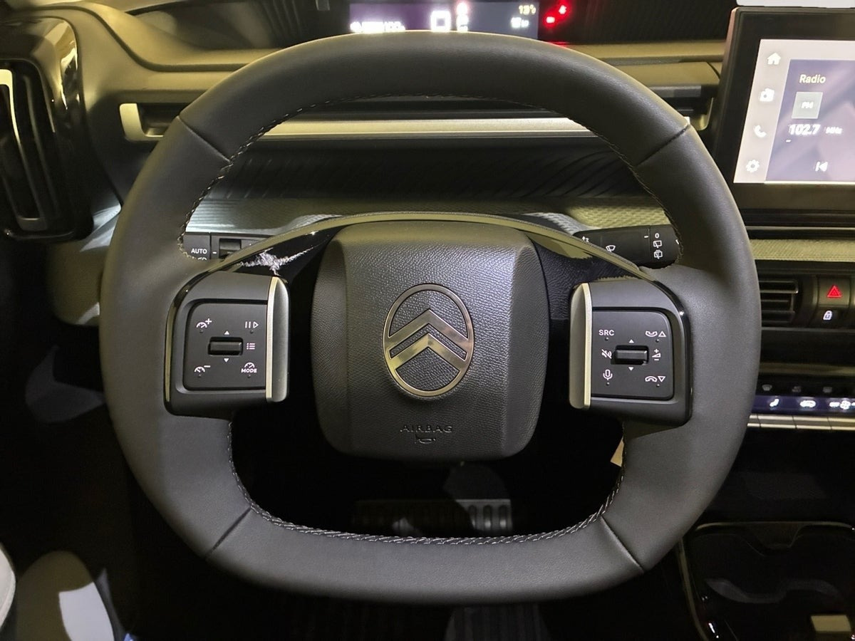 Grå Citroën e-C3 Aircross fra 2026