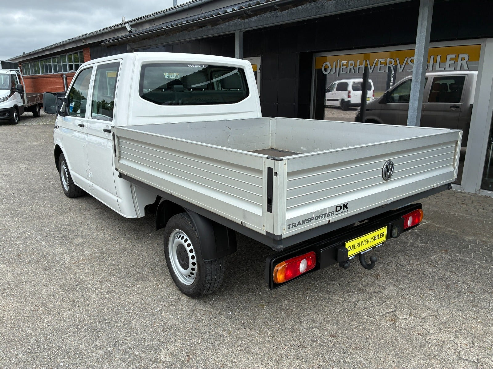 Hvid VW Transporter fra 2020