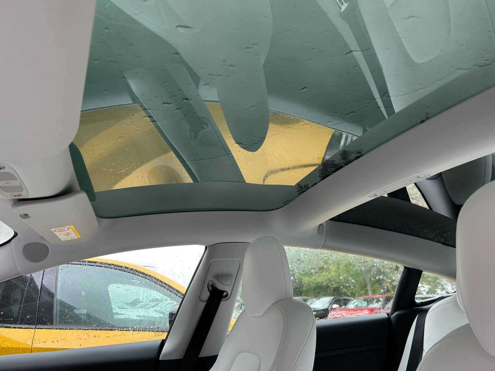 Sort Tesla Model 3 fra 2022