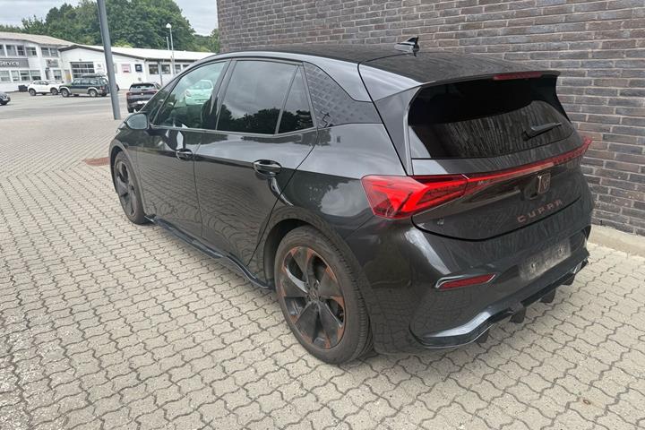 Grå Cupra Born fra 2021