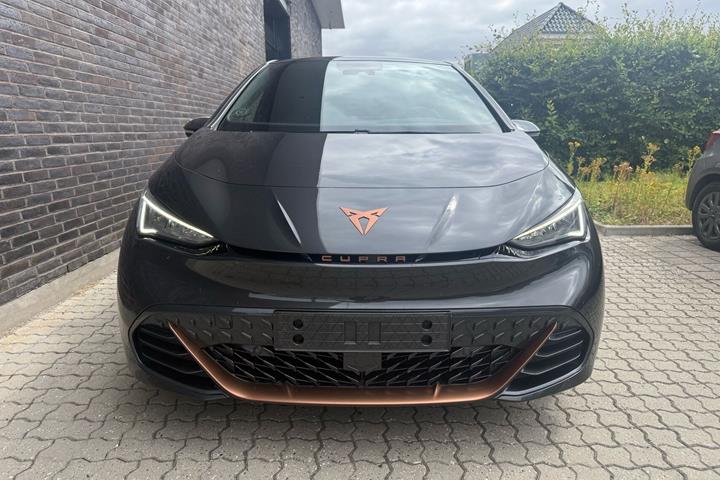 Grå Cupra Born fra 2021