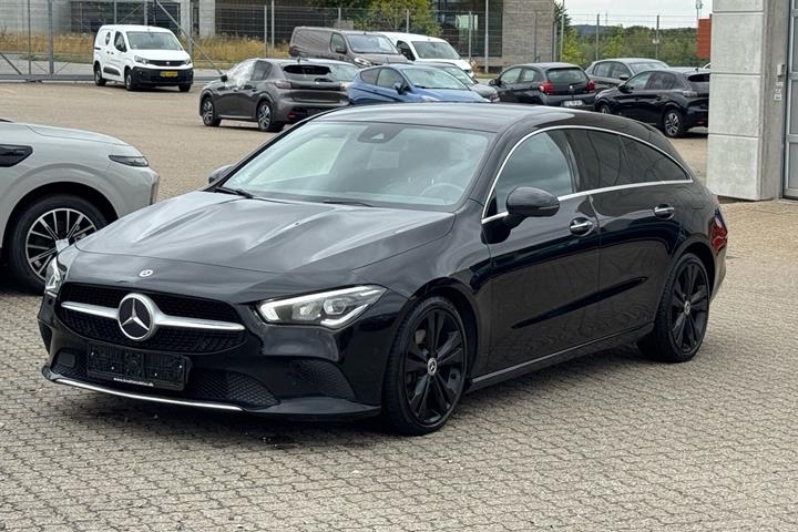 Sort Mercedes CLA220 d fra 2020