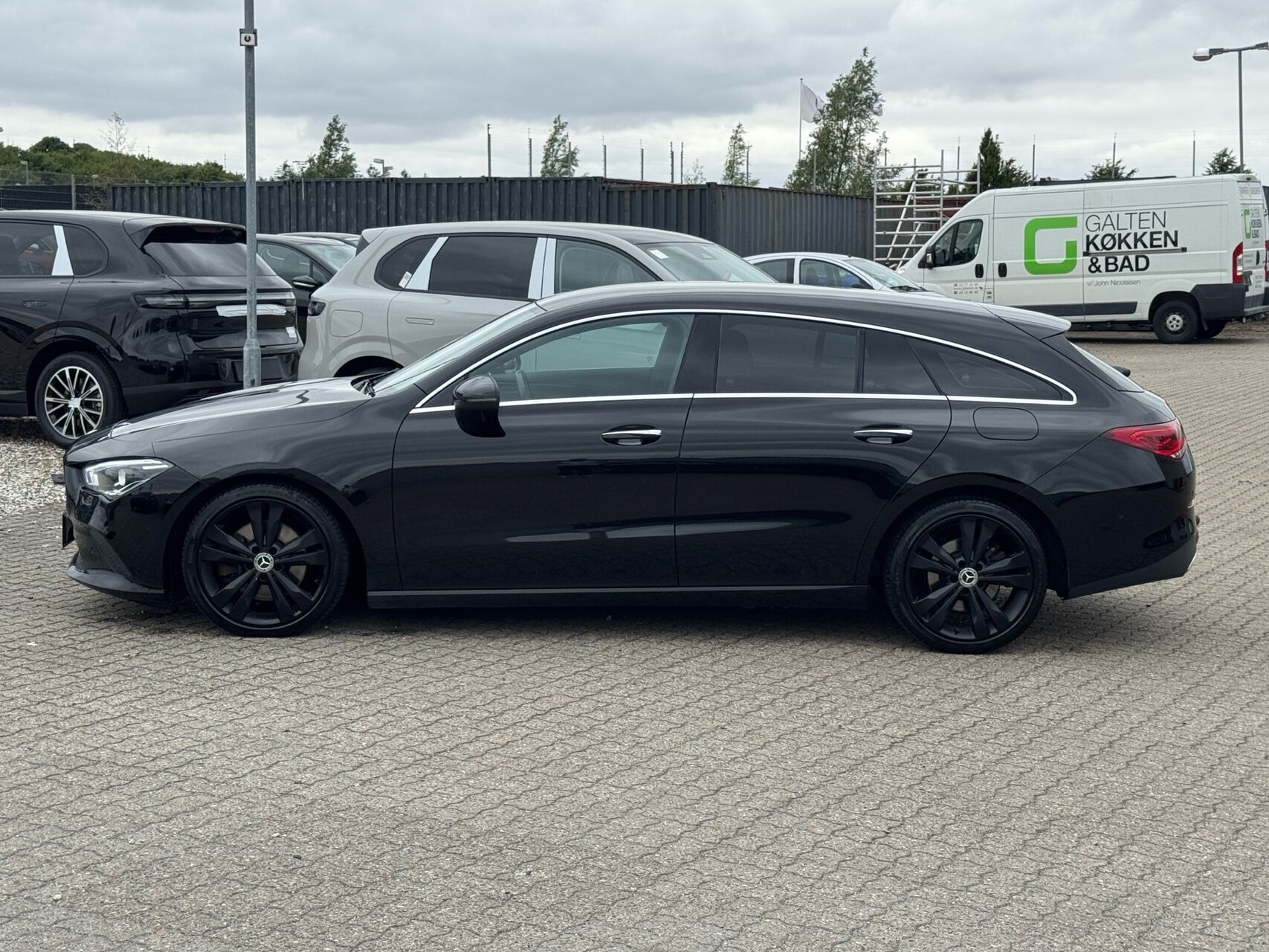 Sort Mercedes CLA220 d fra 2020