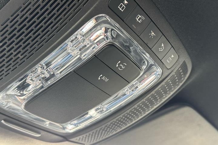 Sort Mercedes CLA220 d fra 2020