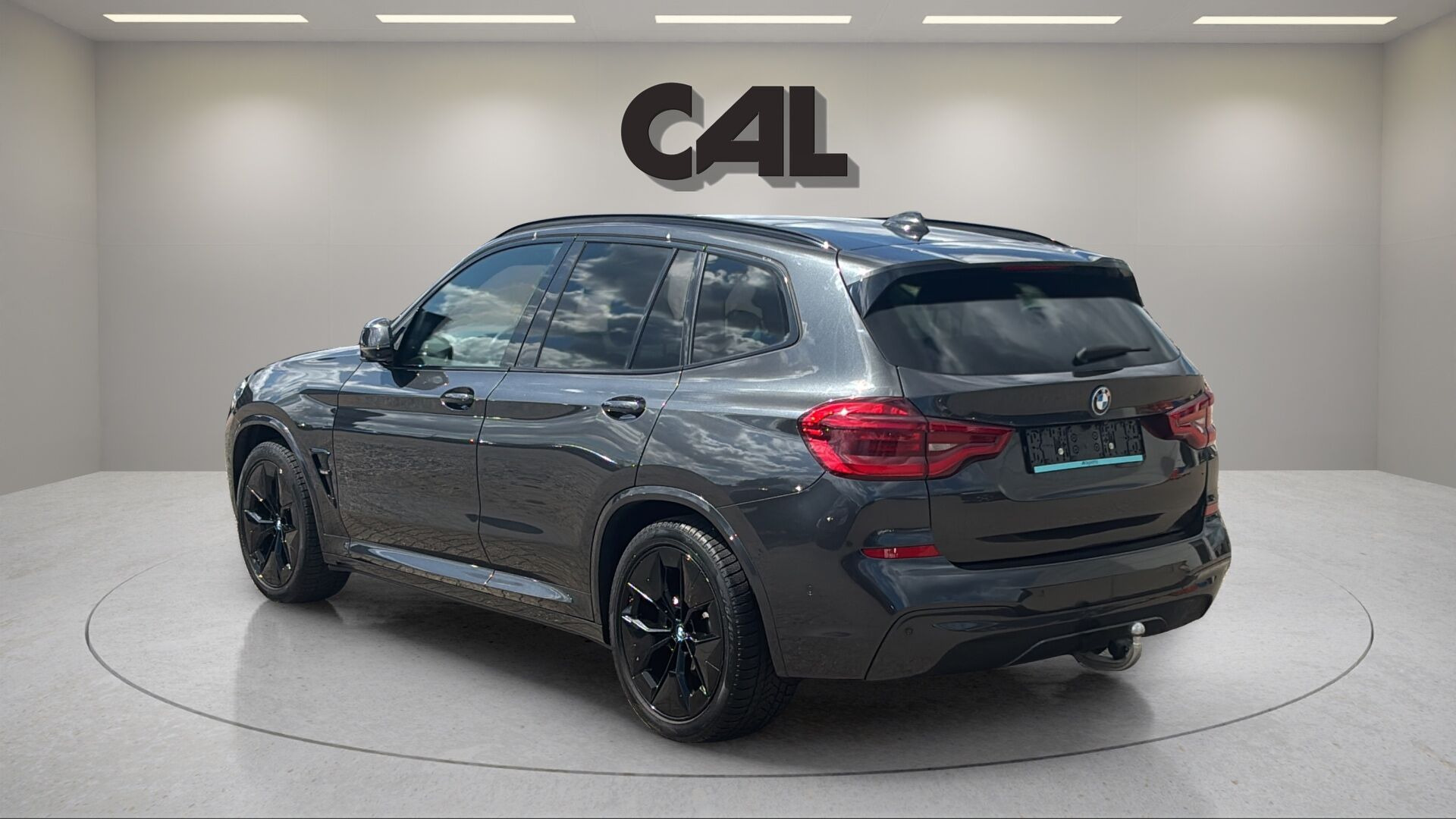 Grå BMW iX3 fra 2021