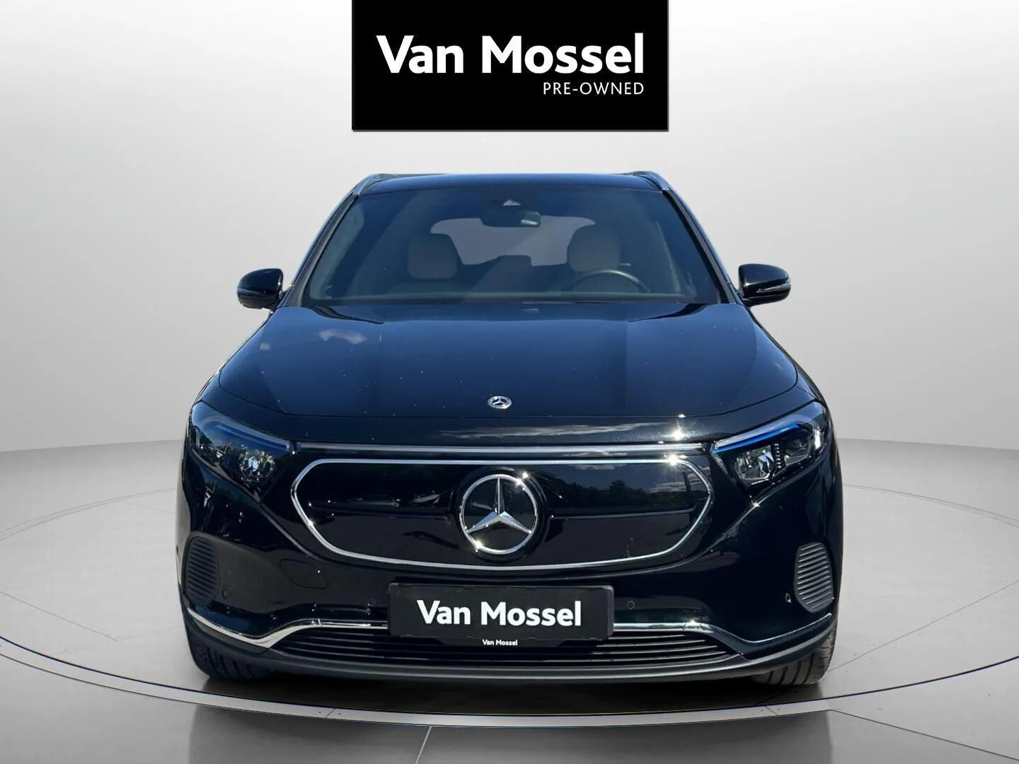 Sort Mercedes EQA 250 fra 2023