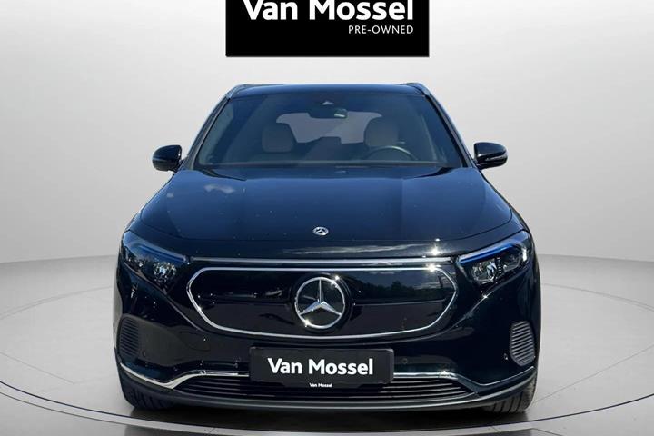Sort Mercedes EQA 250 fra 2023