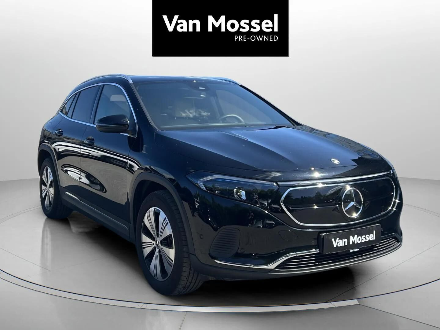 Sort Mercedes EQA 250 fra 2023