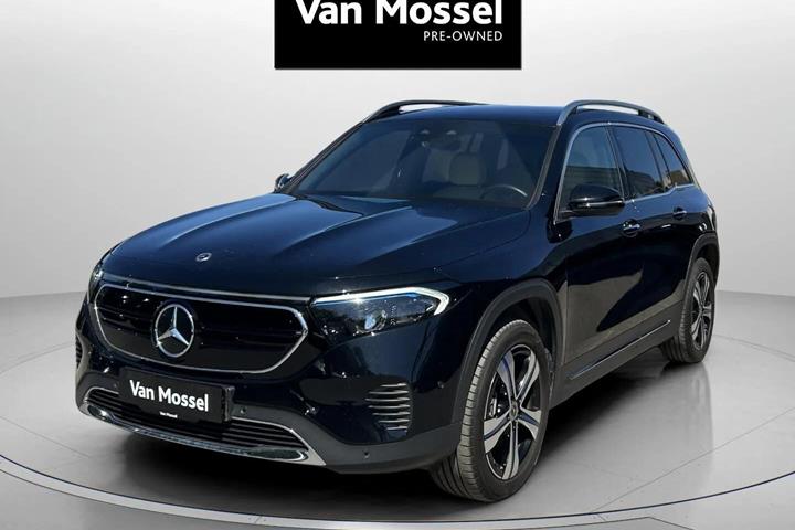 Sort Mercedes EQB 250 fra 2024