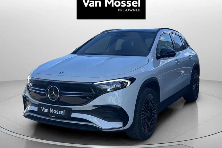Hvid Mercedes EQA 250 fra 2024