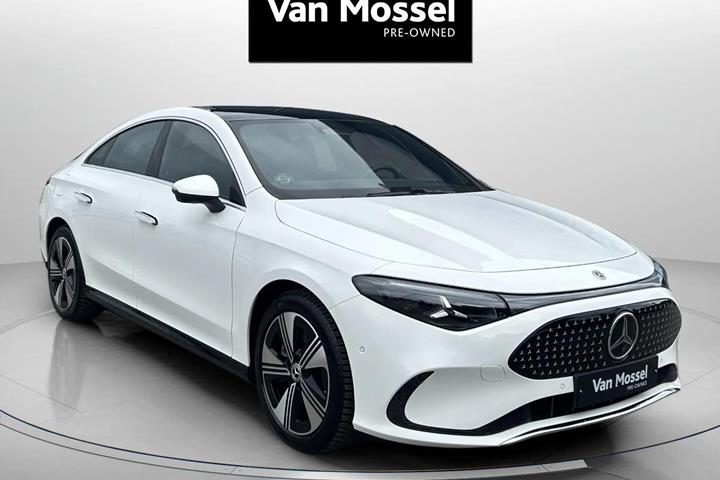 Hvid Mercedes CLA250+ fra 2025
