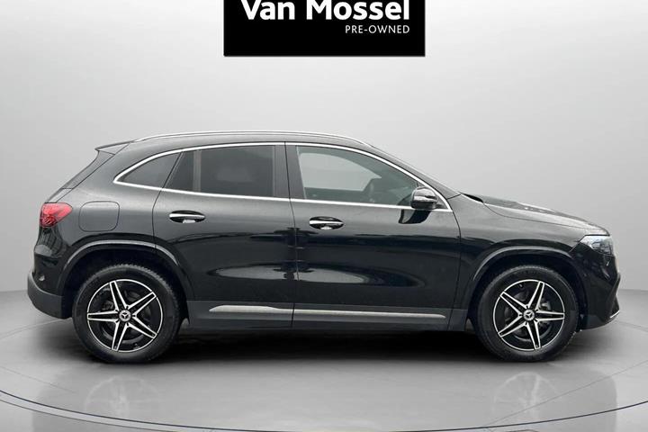 Sort Mercedes EQA 250+ fra 2025