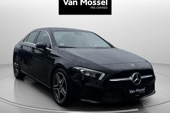 Sort Mercedes A200 fra 2019