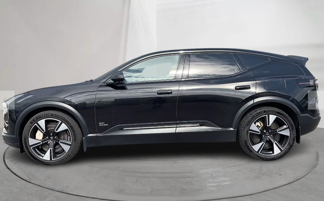 Sort Polestar 3 fra 2024