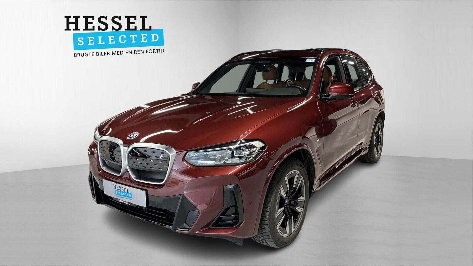 Rød BMW iX3 fra 2024