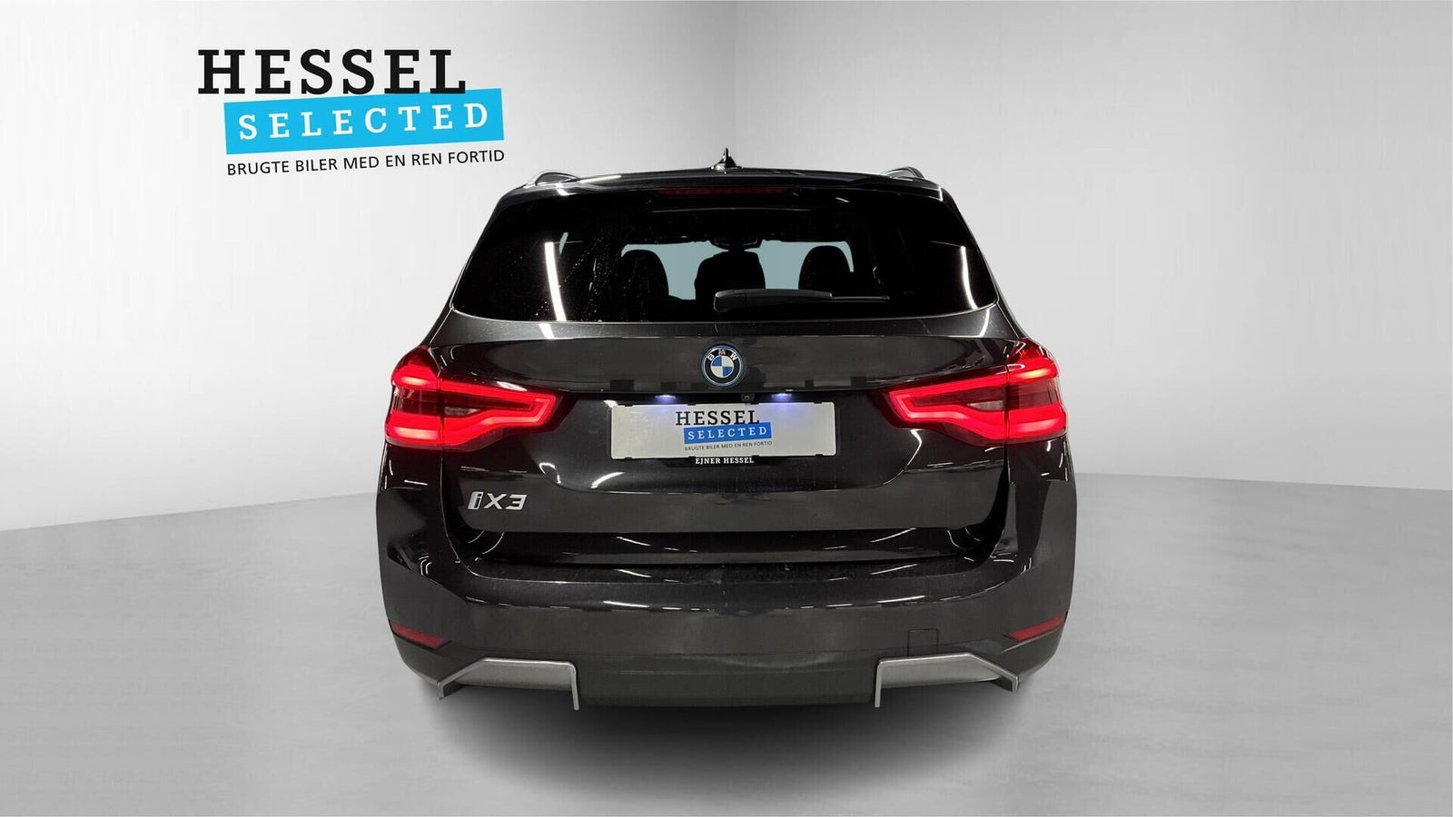 Grå BMW iX3 fra 2022