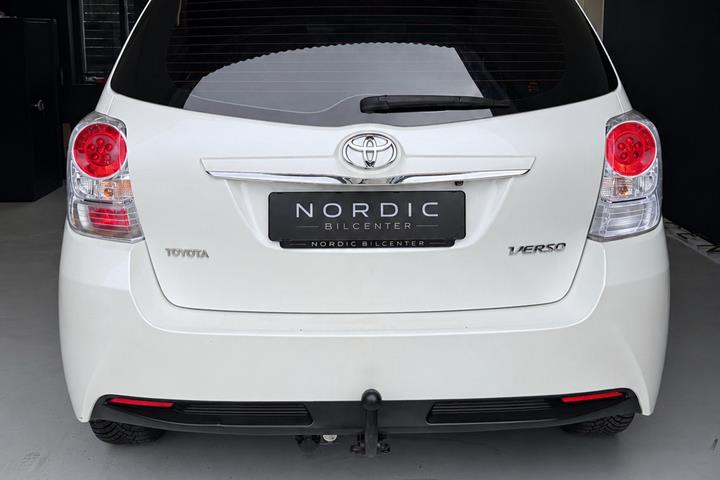 undefined Toyota Verso fra 2015
