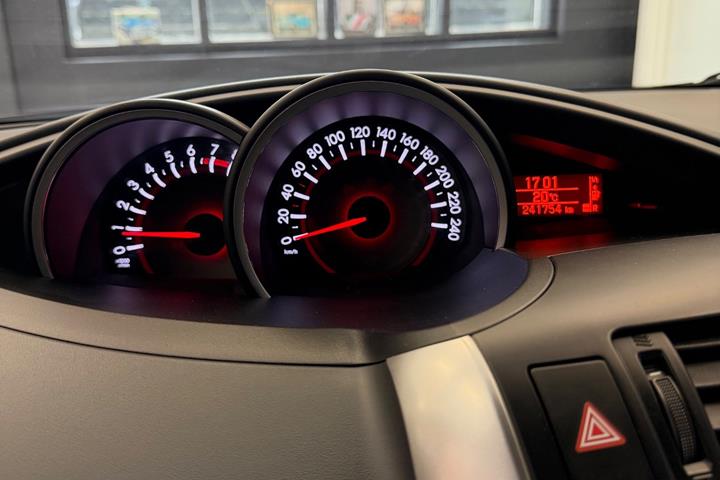 undefined Toyota Verso fra 2015