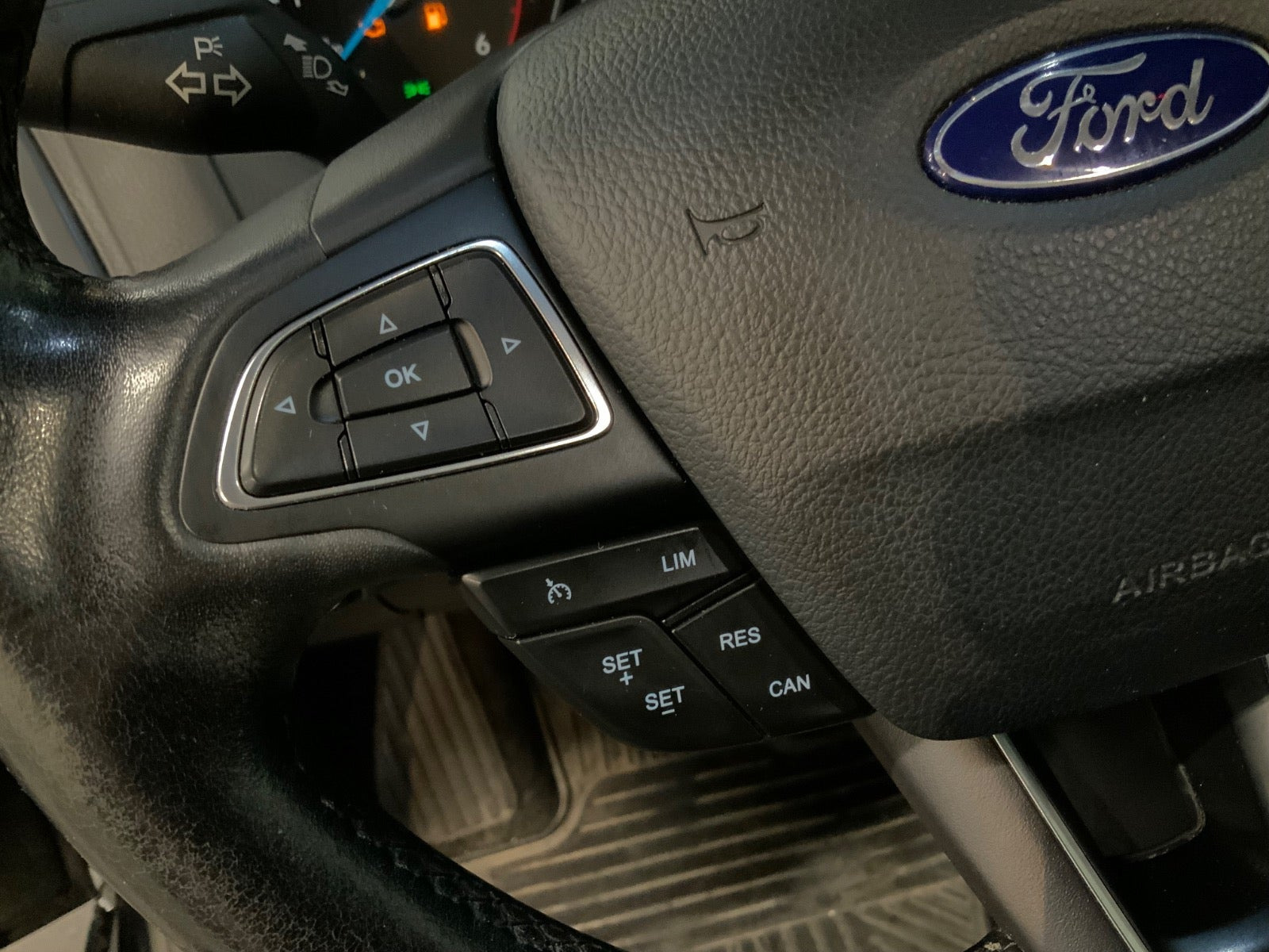Sort Ford Focus fra 2017