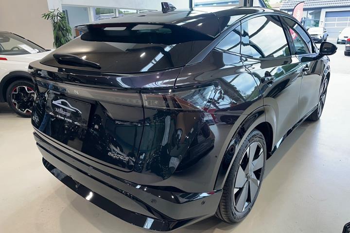 Grøn Nissan Ariya fra 2024