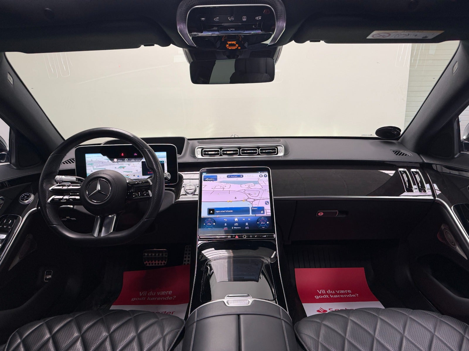 Sort Mercedes S580 e fra 2022