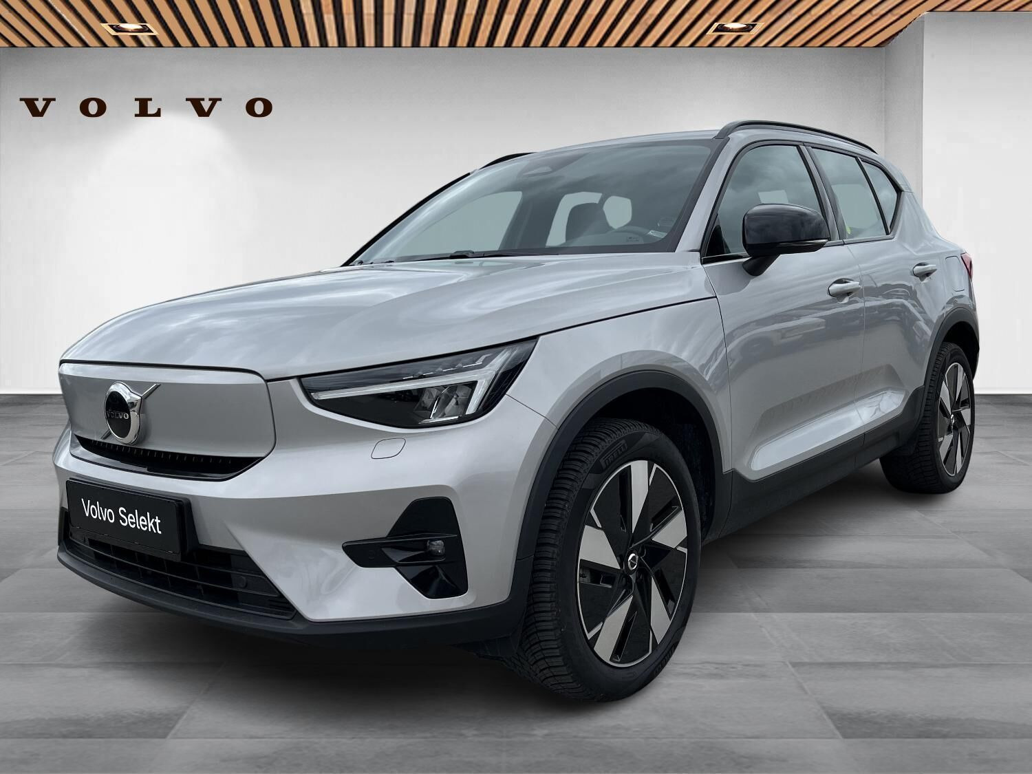 Volvo XC40 ReCharge Extended Range Plus